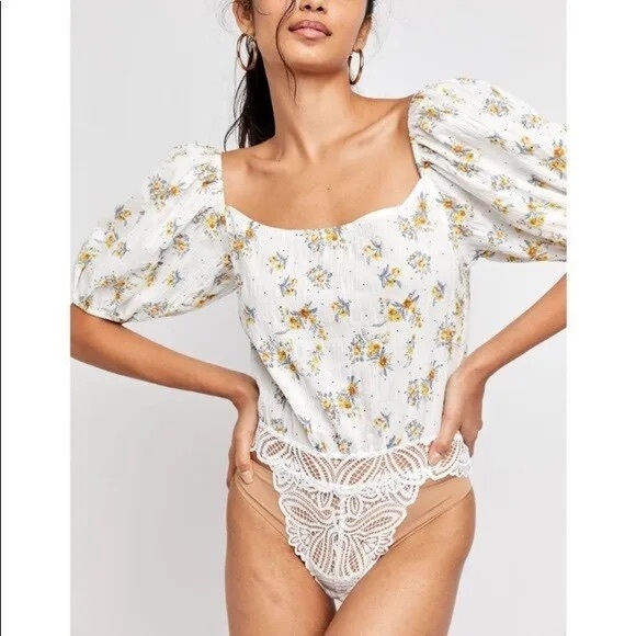1 hour sale. Free People, floral top (Angela body suit, snaps at crotch), medium - Picture 11 of 11